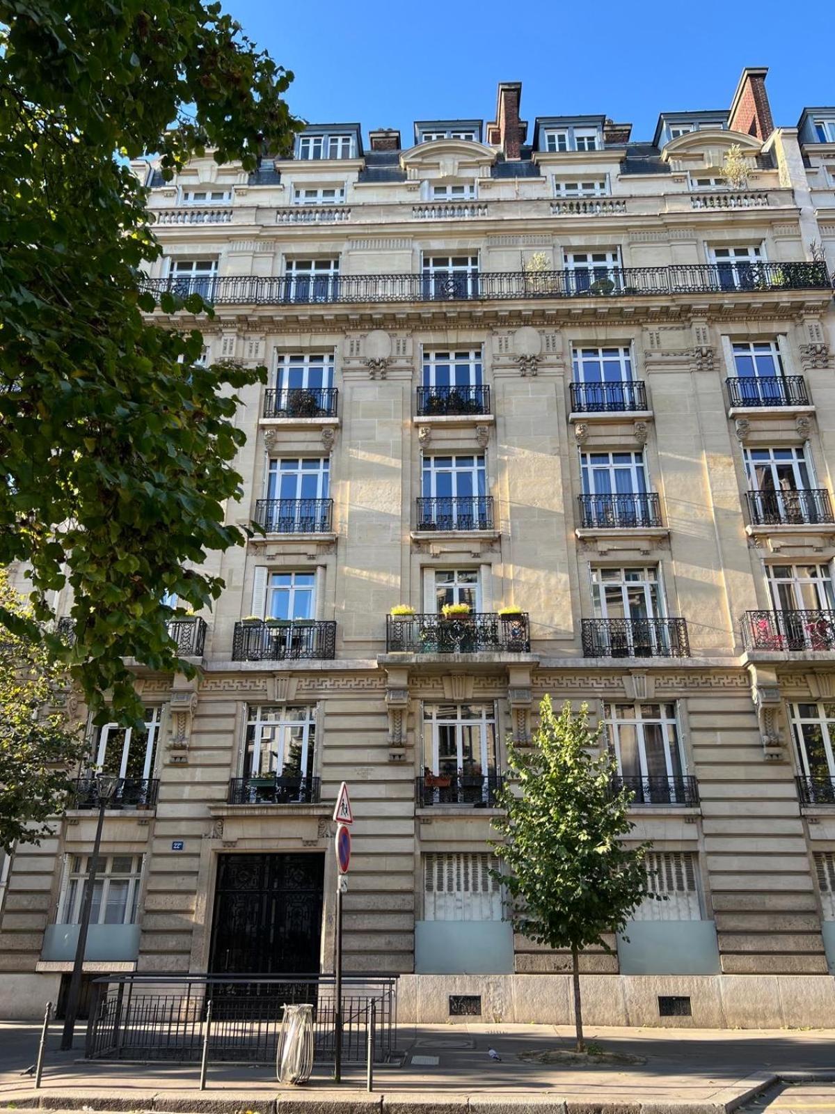 Un Studio Cosy Au Coeur De Paris 17 Batignolles , Monceau Luaran gambar